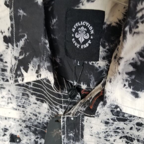 AFFLICTION Button Front Shirt Black White Embroidered Back Men's size L NWT - Picture 7 of 9